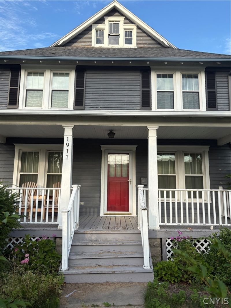 1911 S Geddes Street, Syracuse, NY 13207 Main Photo
