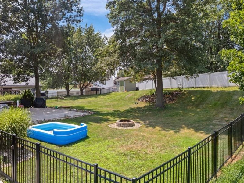 1718 Cornerstone Street SW, Hartville, OH 44632 Photo 35