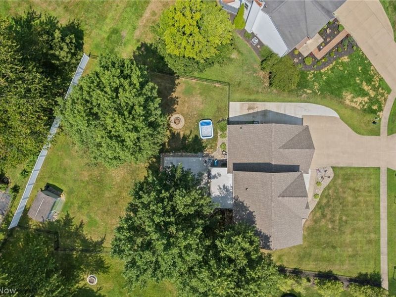 1718 Cornerstone Street SW, Hartville, OH 44632 Photo 38