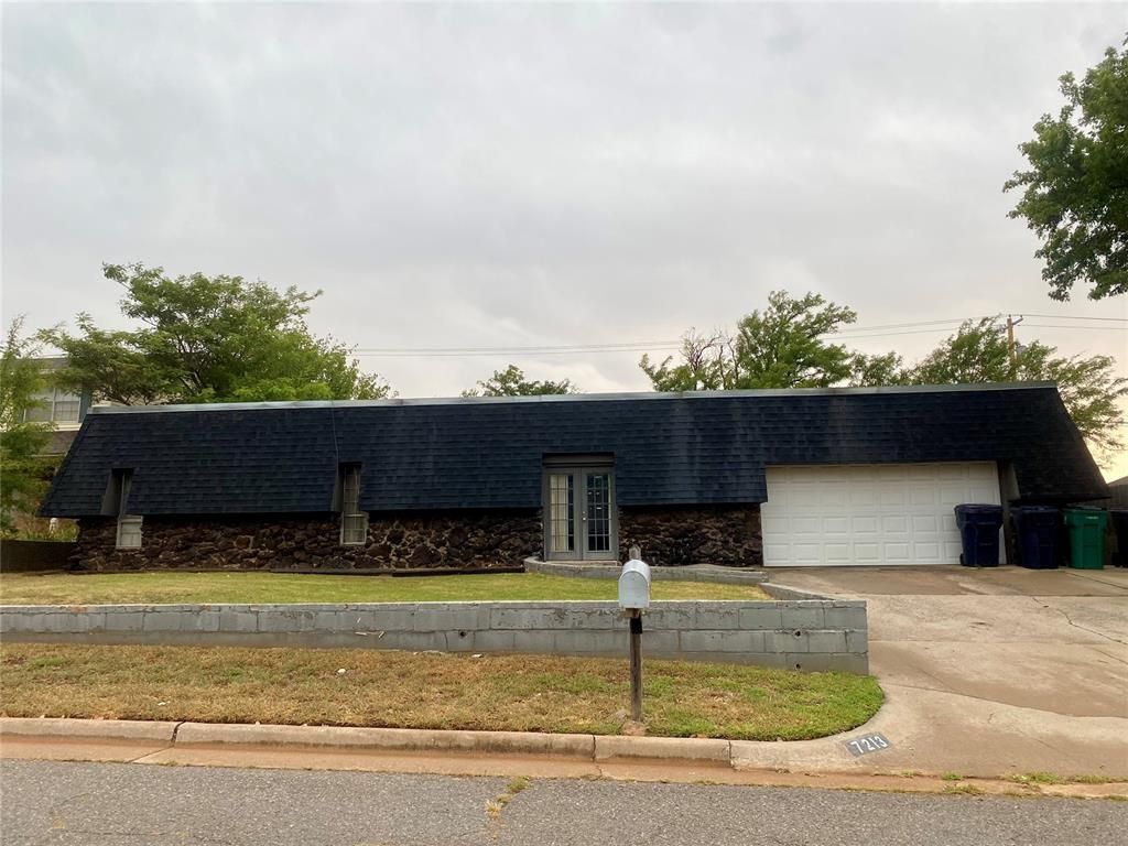 7213 Kingsridge Road, Oklahoma City, OK 73132 Main Photo