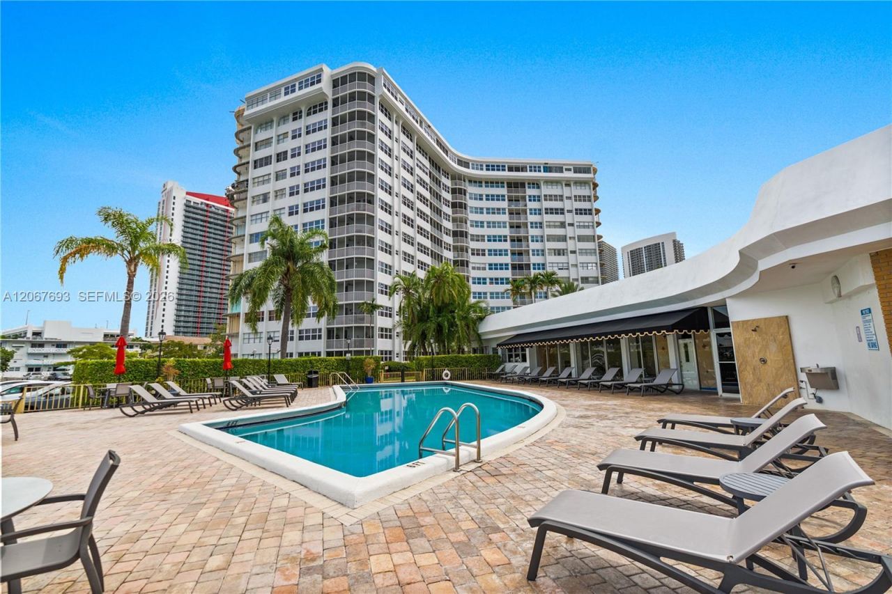100 Golden Isles Dr , Unit 1109, Hallandale Beach, FL 33009 Photo