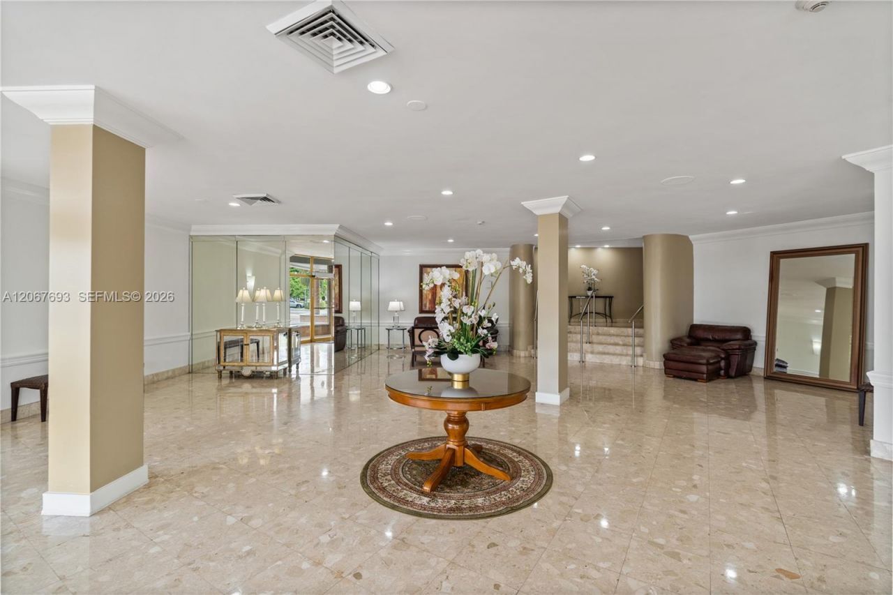 100 Golden Isles Dr , Unit 1109, Hallandale Beach, FL 33009 Photo