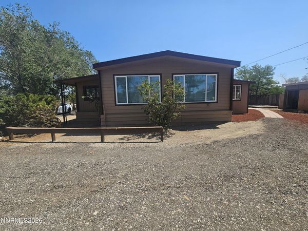 3715 Amber Street, Silver Springs, NV 89429