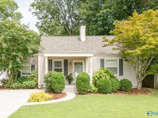2039 Vanderbilt Drive SW, Huntsville, AL 35801