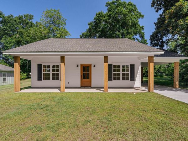 103 Gilmore St., Purvis, MS 39475