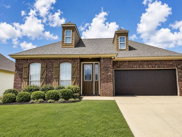 4 Calcutta Cove, Hattiesburg, MS 39402