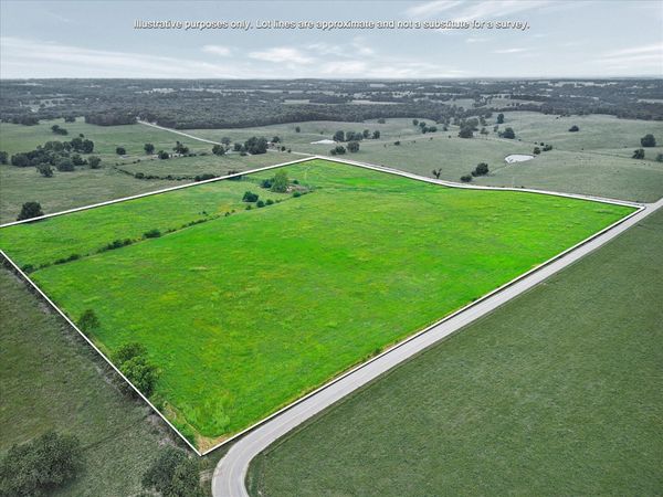 000 W Farm Rd 22, Walnut Grove, MO 65770
