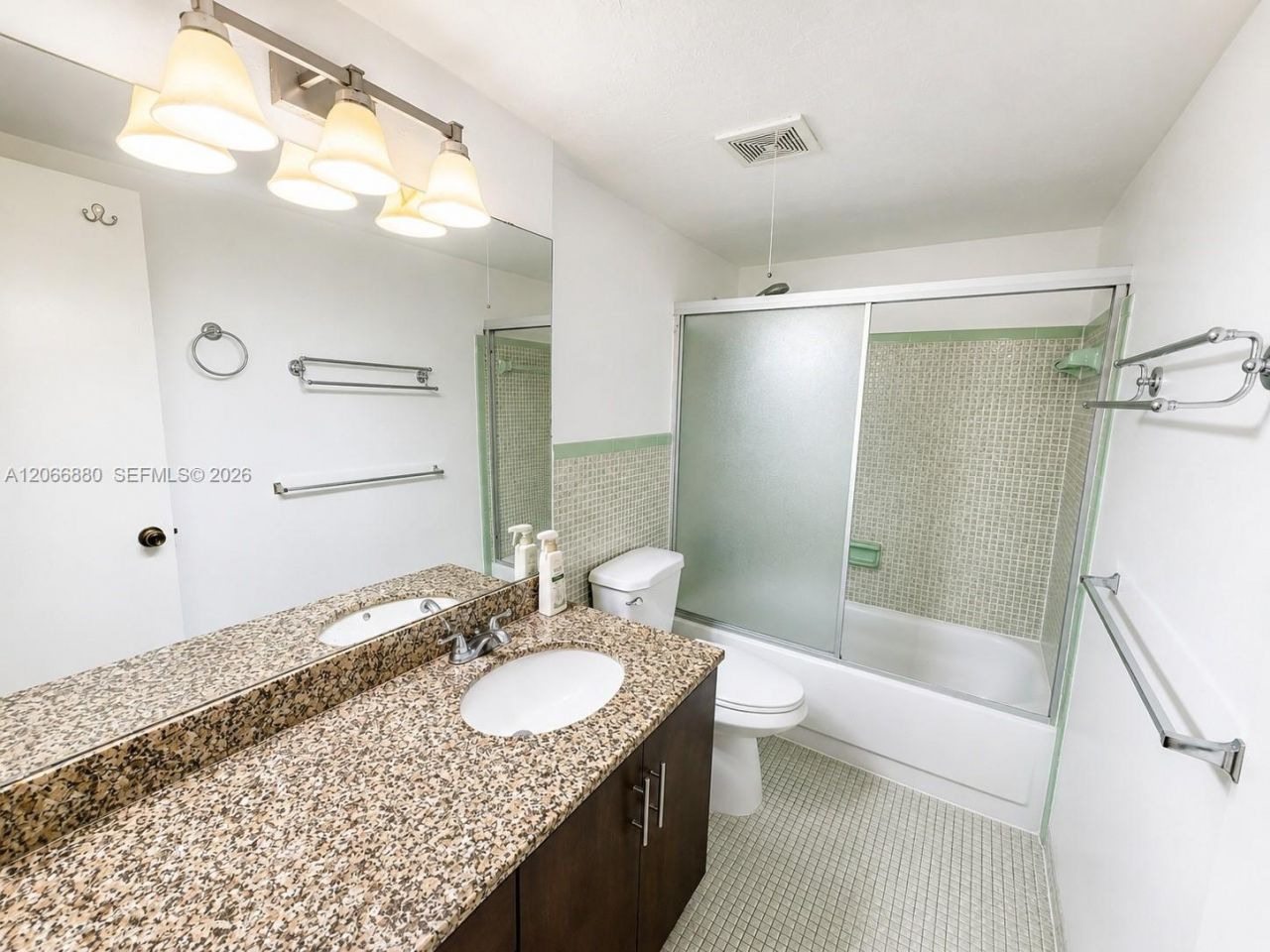 1720 W 75th St, Hialeah, FL 33014 Photo