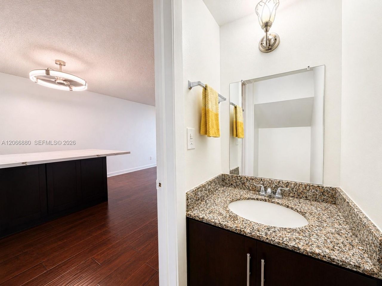 1720 W 75th St, Hialeah, FL 33014 Photo