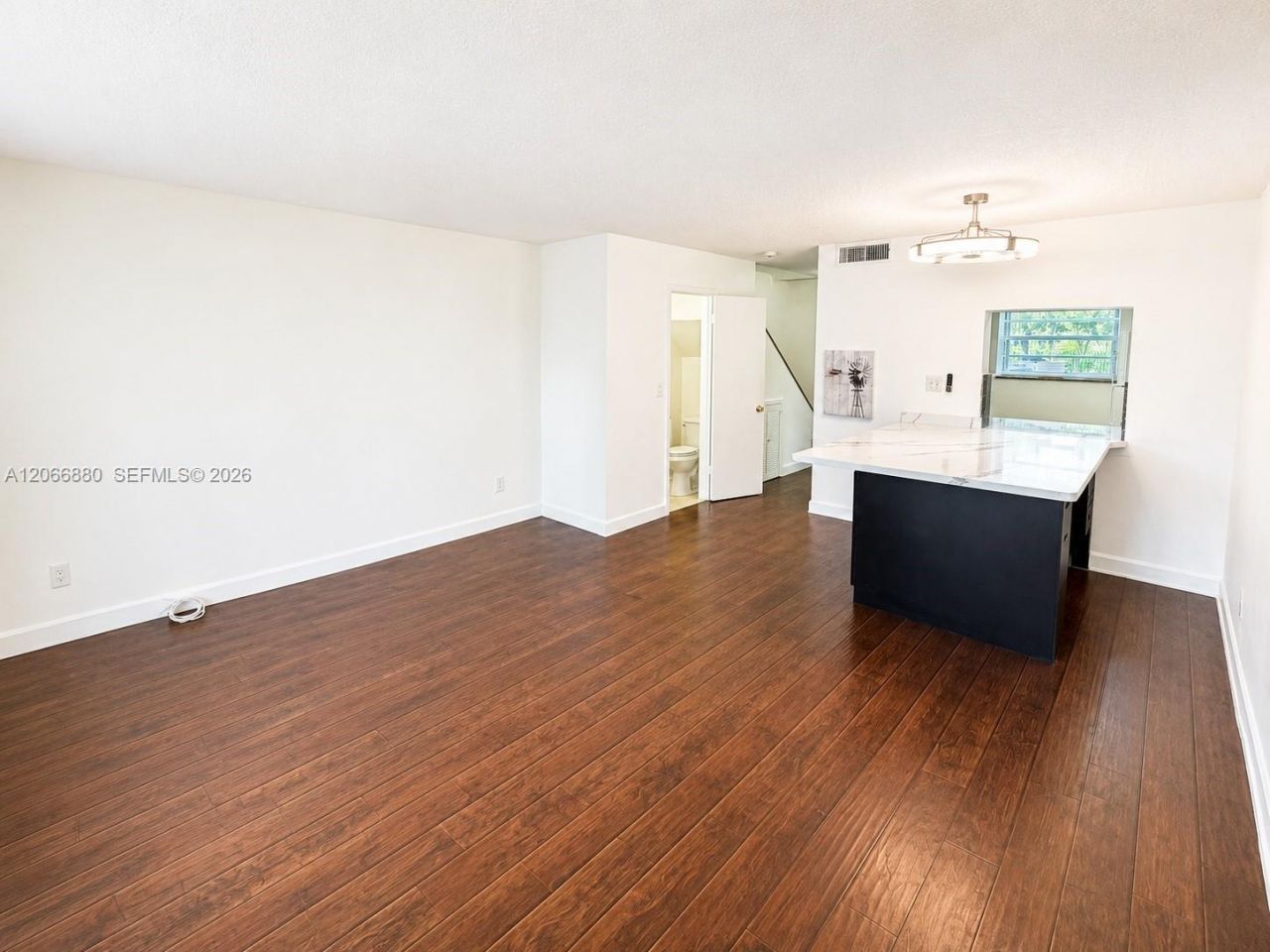 1720 W 75th St, Hialeah, FL 33014 Photo