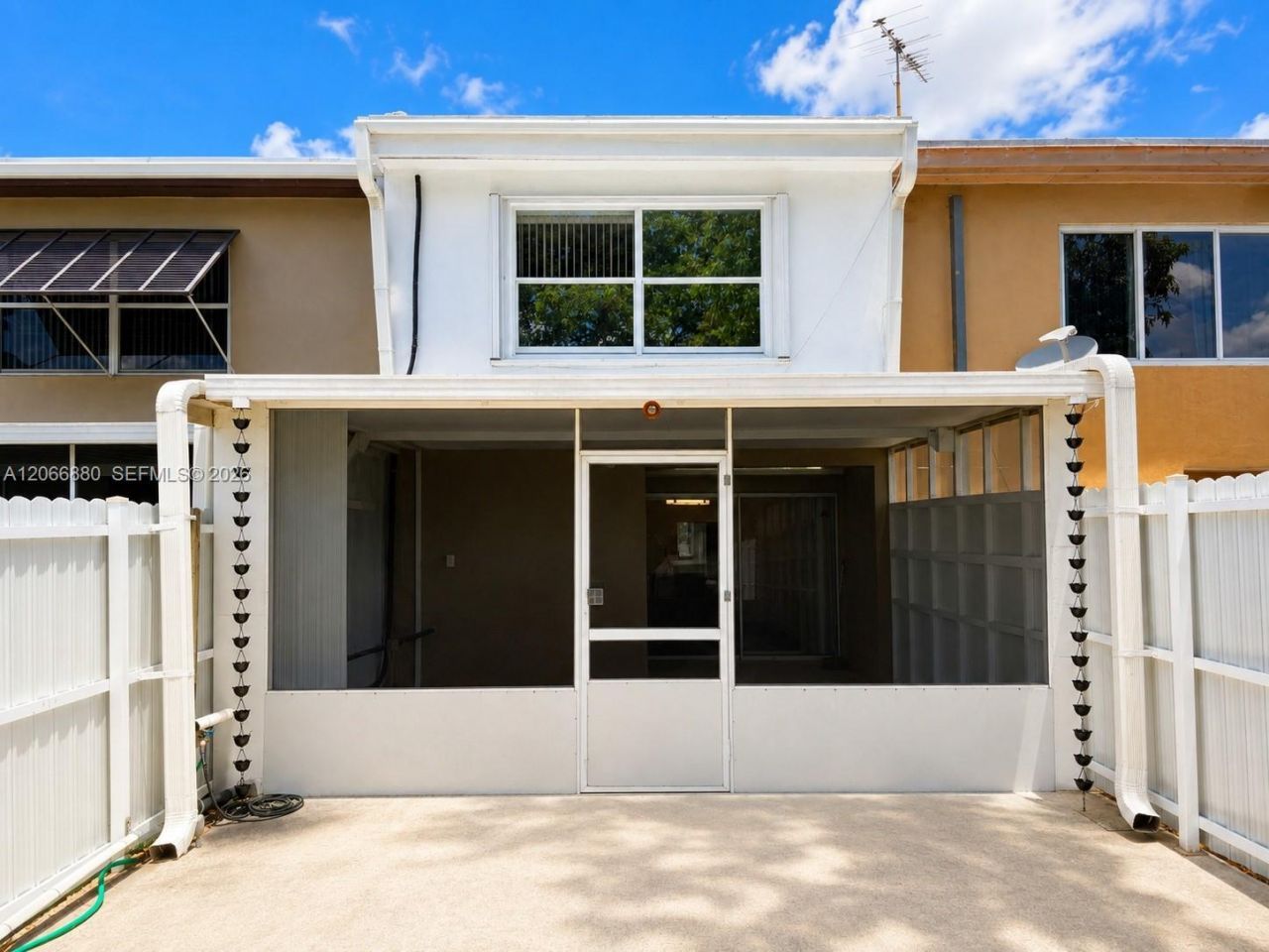 1720 W 75th St, Hialeah, FL 33014 Photo
