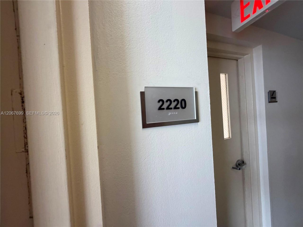7601 E Treasure Dr , Unit 2220, North Bay Village, FL 33141 Photo