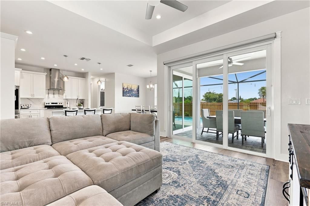 1815 NW 28th Pl, Cape Coral, FL 33993 Photo
