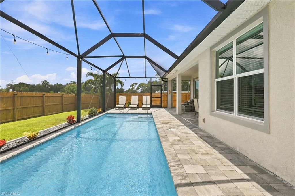 1815 NW 28th Pl, Cape Coral, FL 33993 Photo