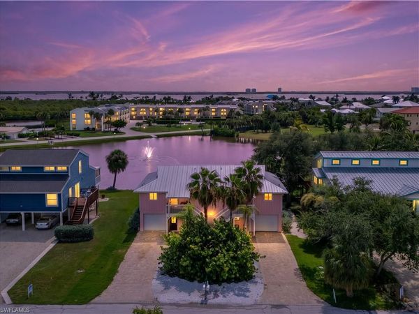 21691/693 Indian Bayou DR, FORT MYERS BEACH, FL 33931
