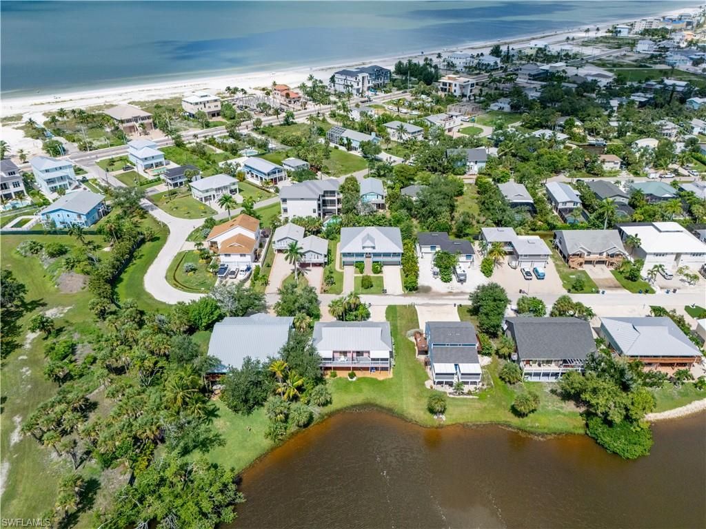 21691/693 Indian Bayou Dr, Fort Myers Beach, FL 33931 Photo