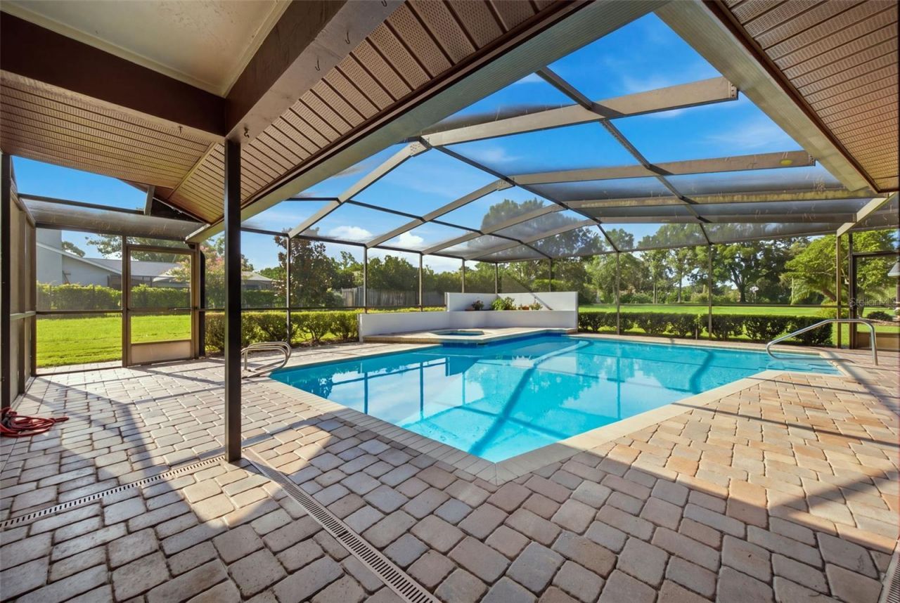 13707 Attley Place, Tampa, FL 33624 Photo