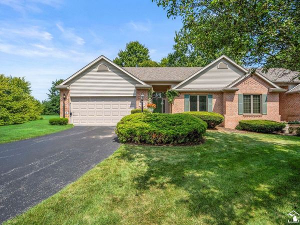 6643 Gleneagles Circle, Bedford, MI 00000
