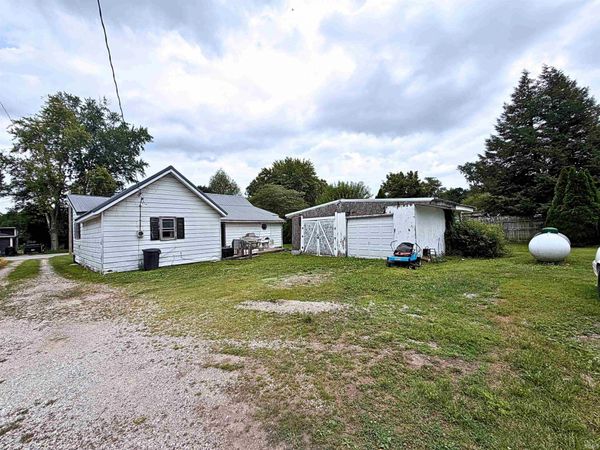 104 E Main Street, Darlington, IN 47940