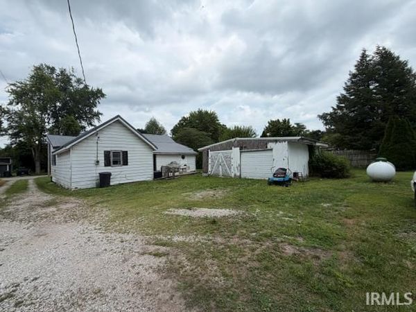 104 E Main Street, Darlington, IN 47940