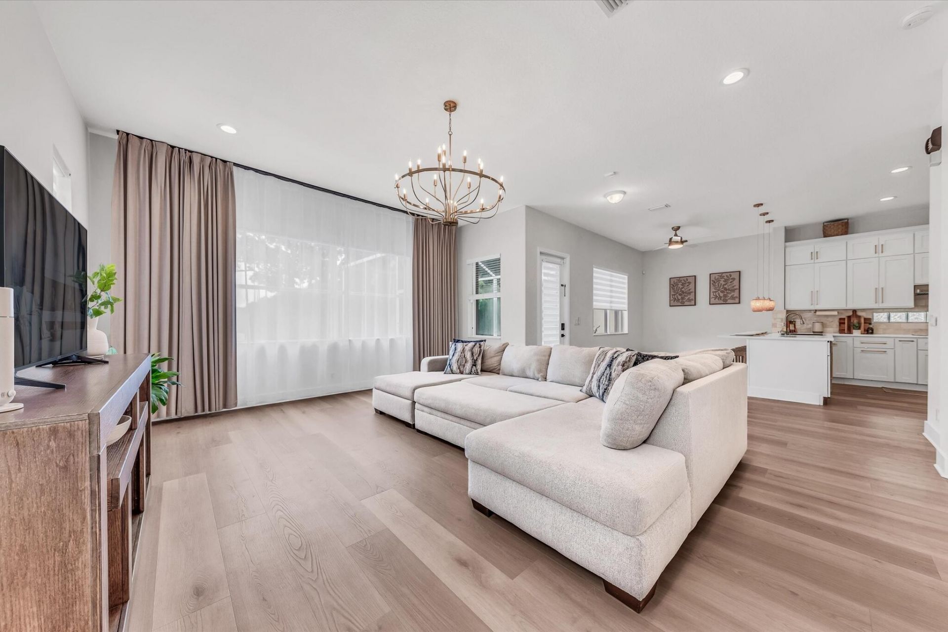 1070 Grove Park Circle, Boynton Beach, FL 33436 Photo