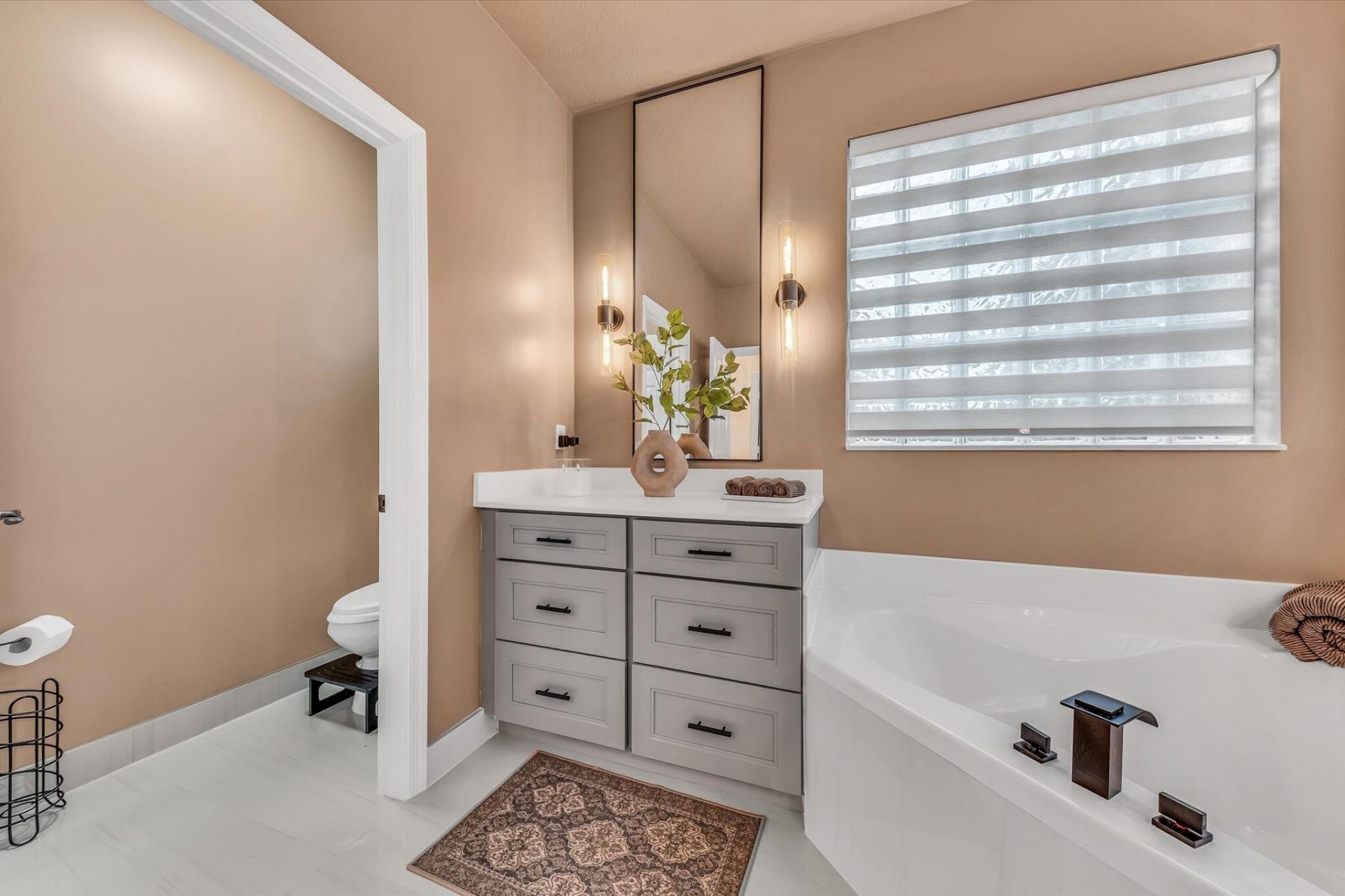 1070 Grove Park Circle, Boynton Beach, FL 33436 Photo