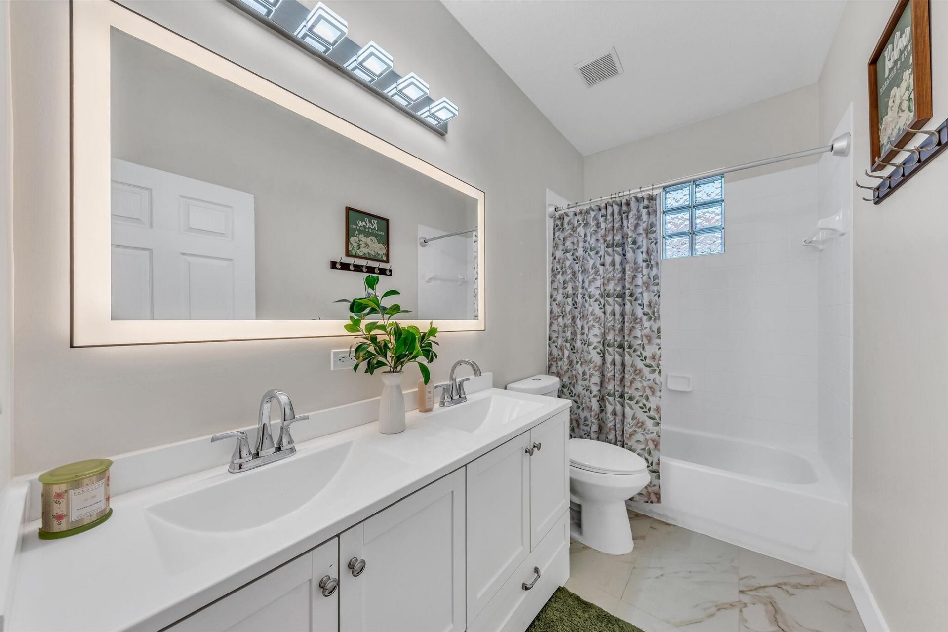 1070 Grove Park Circle, Boynton Beach, FL 33436 Photo