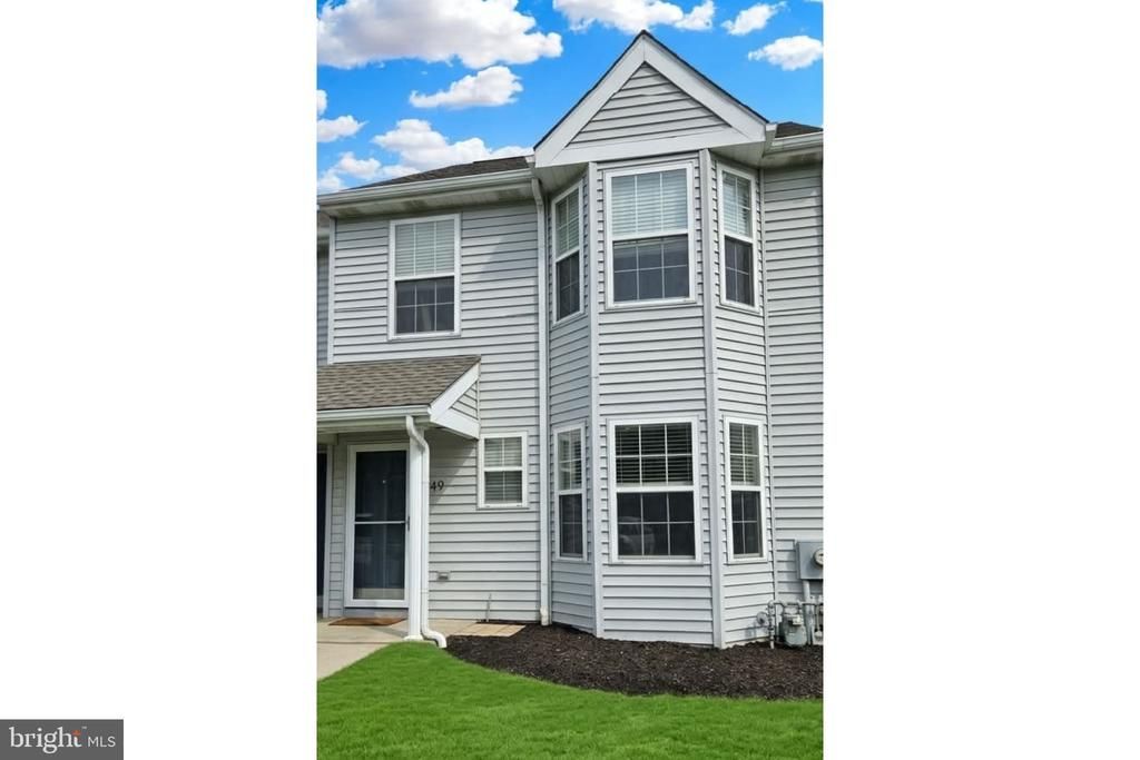 249 Thia Court, Coatesville, PA 19320 Main Photo