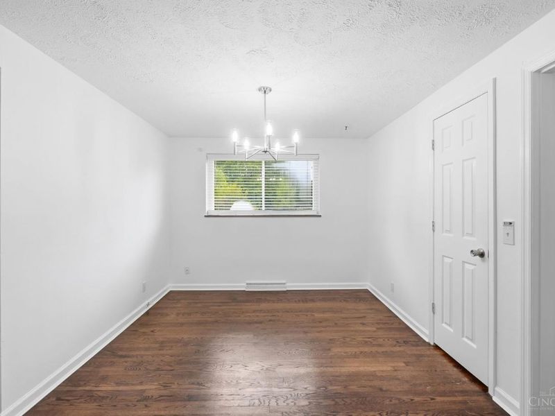 3386 Mt Carmel Road, Anderson Township, OH 45244 Photo 8