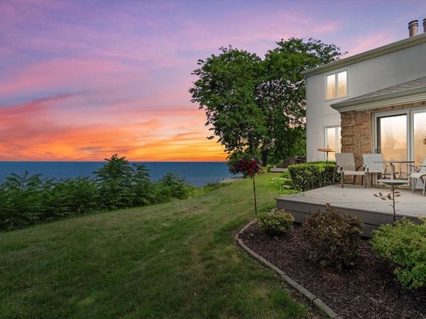 700 Waters Edge ROAD, Unit 5, Racine, WI 53402