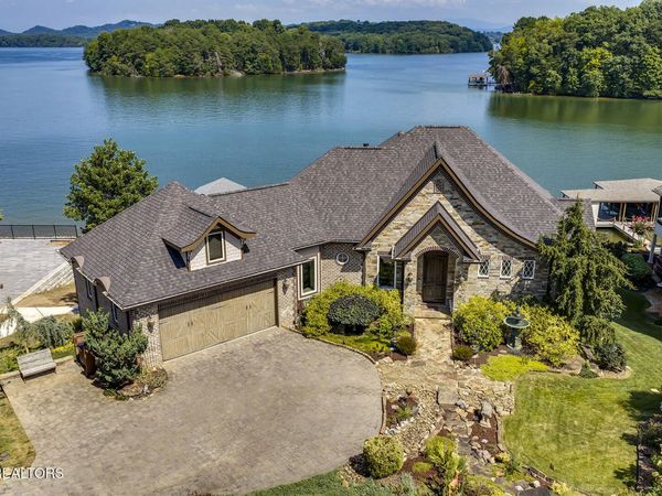 313 Kiyuga Way, Loudon, TN 37774