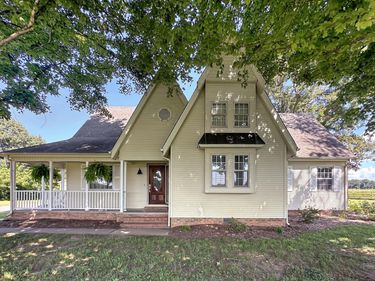 1584 Butterworth Road, Murray, KY 42071