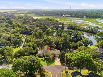 860 N Shem Drive Mount Pleasant, SC 29464