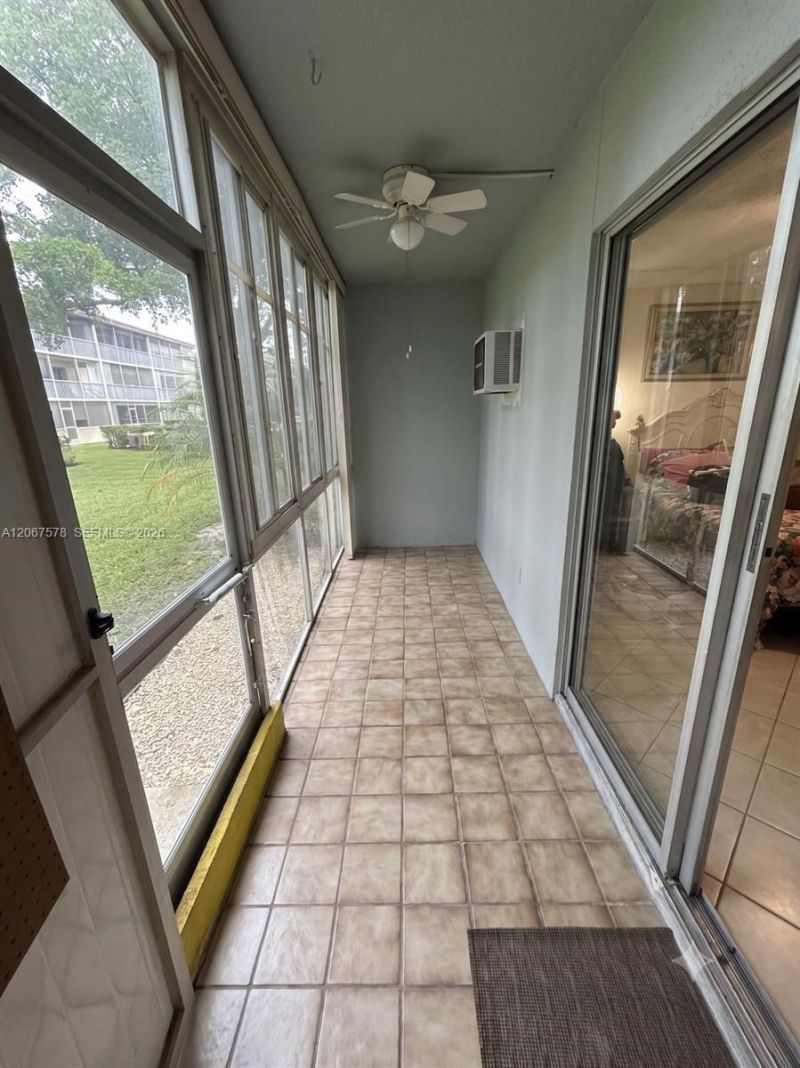 150 150 SW 134th Way, Unit R109, Pembroke Pines, FL 33027 Photo