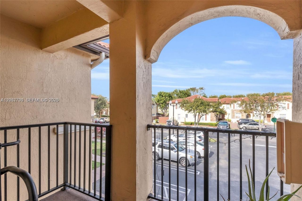 1395 NE 33rd Ave , Unit 206-26, Homestead, FL 33033 Photo