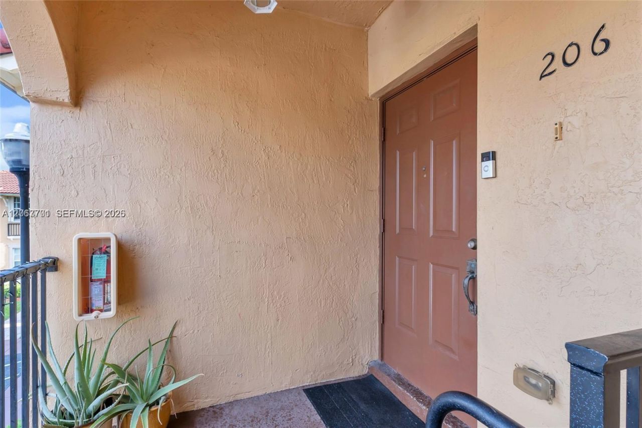 1395 NE 33rd Ave , Unit 206-26, Homestead, FL 33033 Photo
