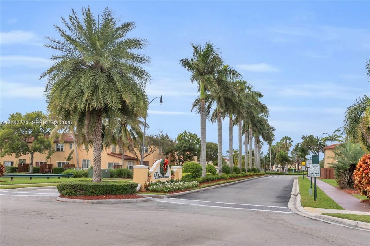 1395 NE 33rd Ave , Unit 206-26, Homestead, FL 33033 Photo