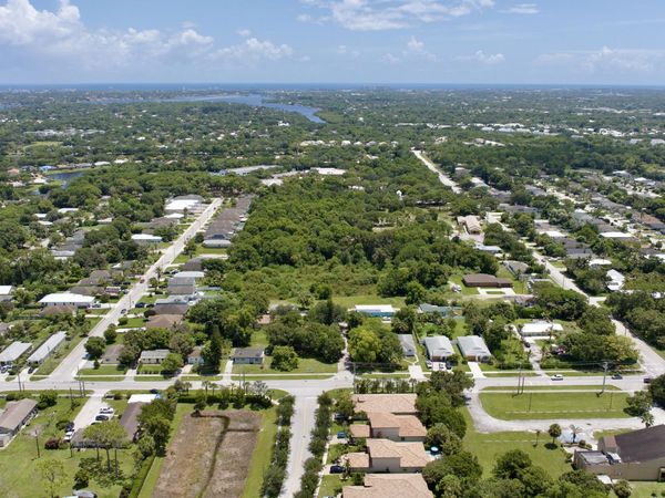 18094 Limestone Creek Road, Jupiter, FL 33458