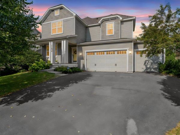 11624 Ivywood Circle, Woodbury, MN 55129