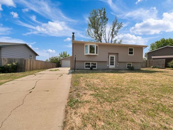 3824 Chief Drive, Rapid City, SD 57701