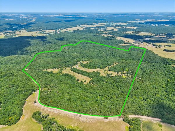 E 740 Road, Stilwell, OK 74960