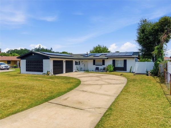 835 MARLOWE , ORLANDO, FL 32809