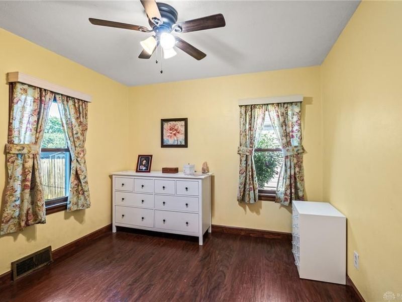 338 E Cottage Avenue, Dayton, OH 45449 Photo 8