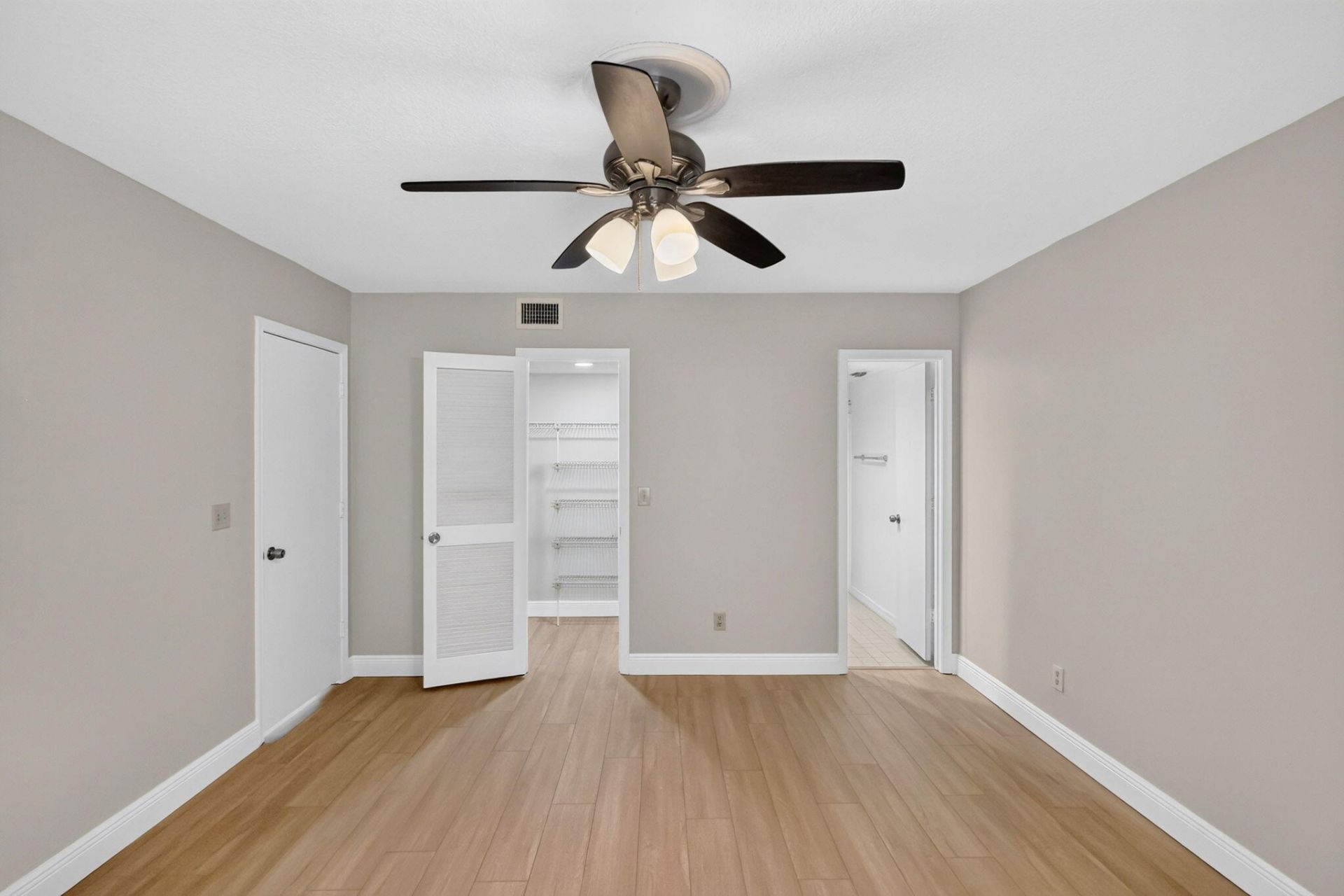 1200 SE Parkview Place, Unit F-5, Stuart, FL 34994 Photo