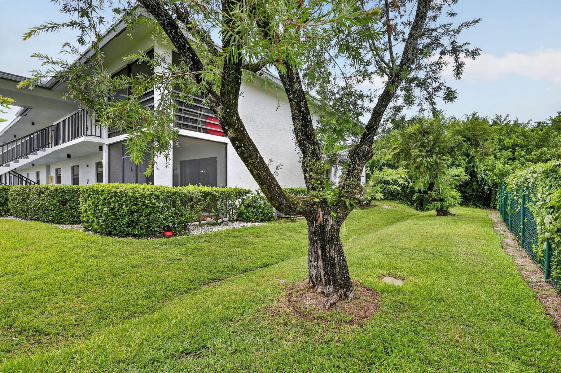 1200 SE Parkview Place, Unit F-5, Stuart, FL 34994 Photo