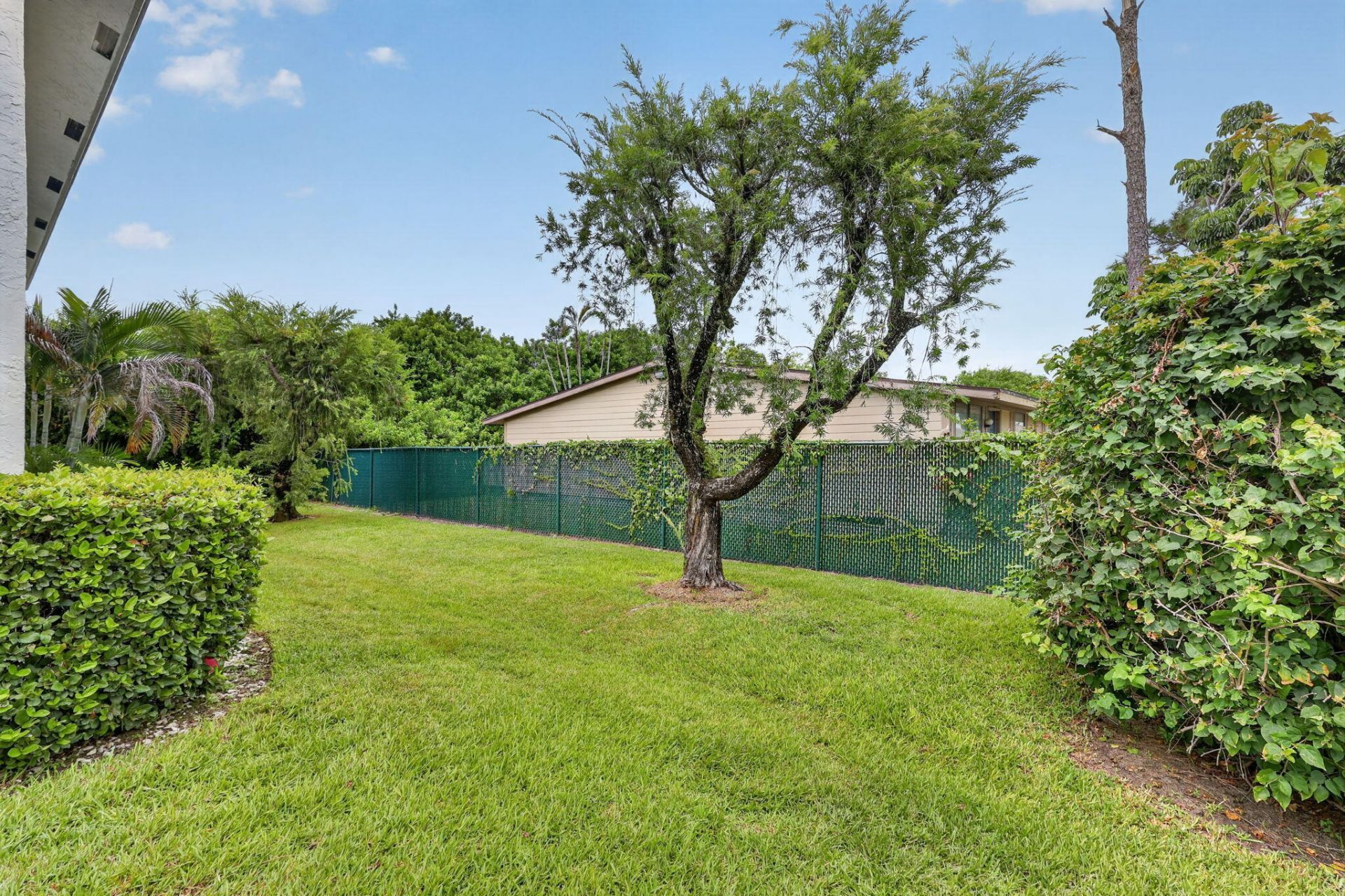 1200 SE Parkview Place, Unit F-5, Stuart, FL 34994 Photo