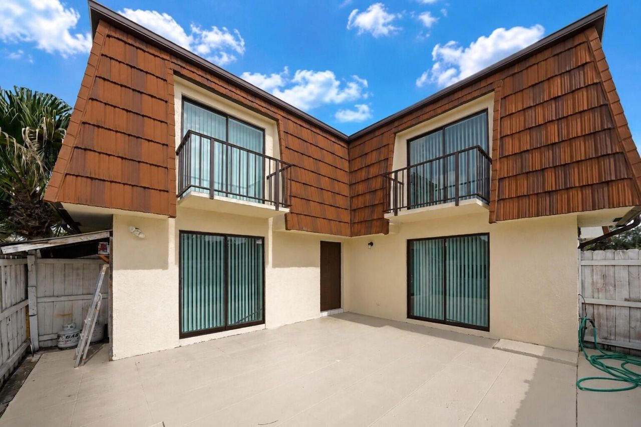2173 White Pine Circle, Unit C, Greenacres, FL 33415 Photo