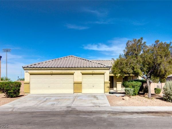 5820 Faye Talor Street, North Las Vegas, NV 89081