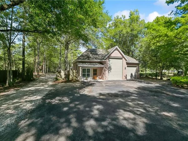 23123 HIGHWAY 1088 , Mandeville, LA 70448