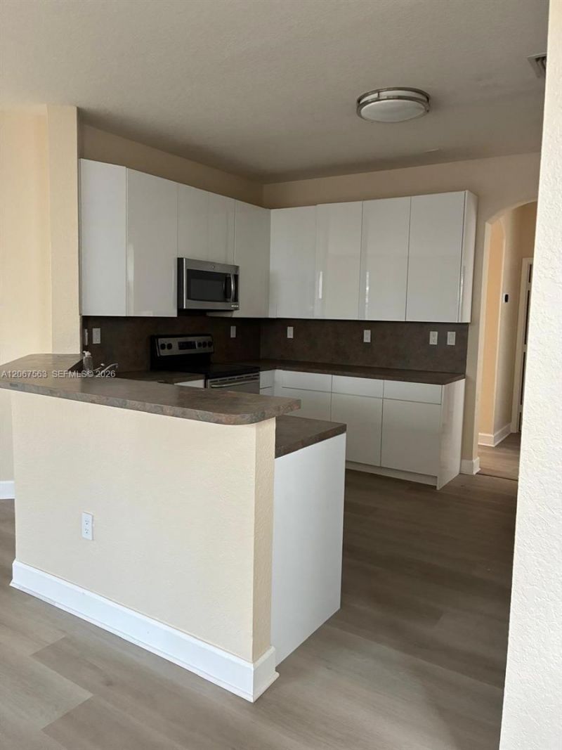 8205 NW 116th Ave, Doral, FL 33178 Photo
